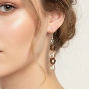 HAND CRAFTED EARRINGS Champagne Czech Crystal Dangle Drop NWT